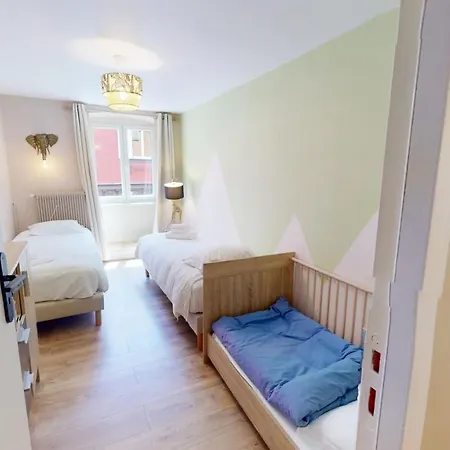 Zum Storike Nescht *